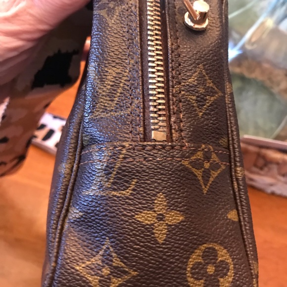 Louis Vuitton Trousse 28 - Picture 7 of 16